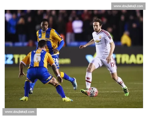 高清足球赛事直播APP下载指南畅享全球赛场精彩即时比分数据分析权威解说 - 副本 (42) - 副本 - 副本 - 副本 - 副本 - 副本 - 副本 - 副本